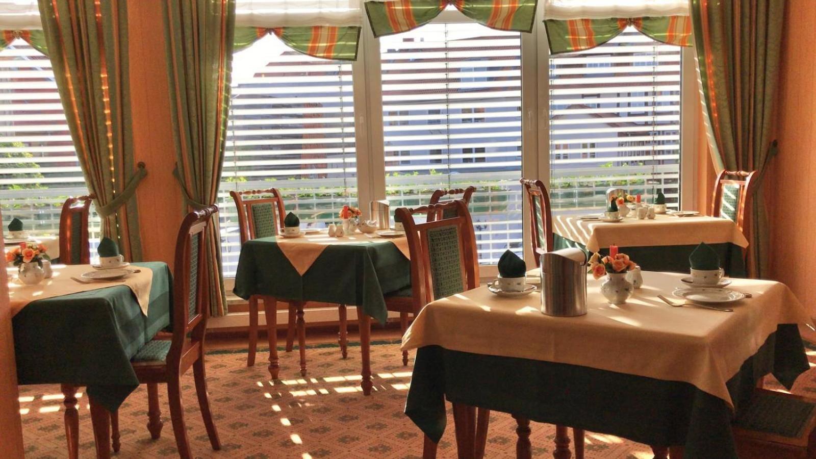 Pension Alter Kutschenbauer Wernigerode Esterno foto